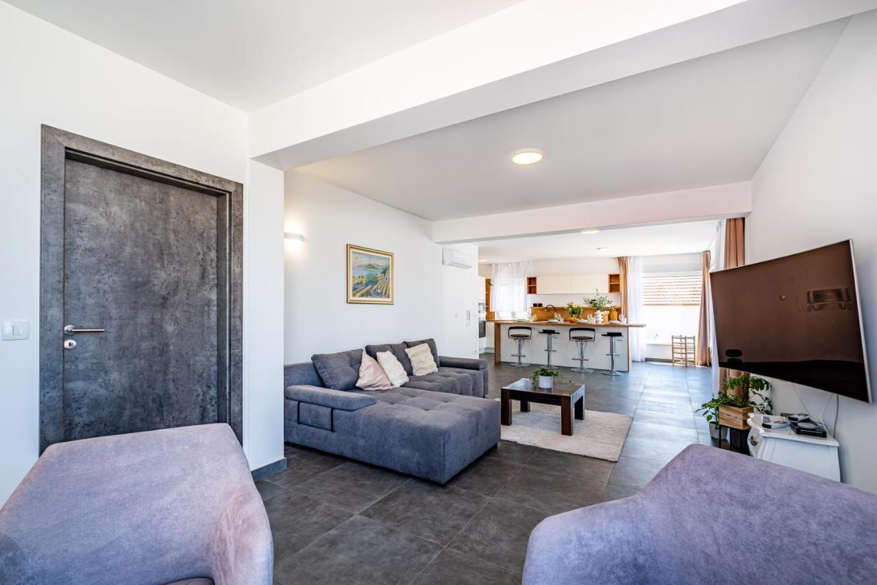 Rooftop Spa Apartment Trogir Bagian luar foto