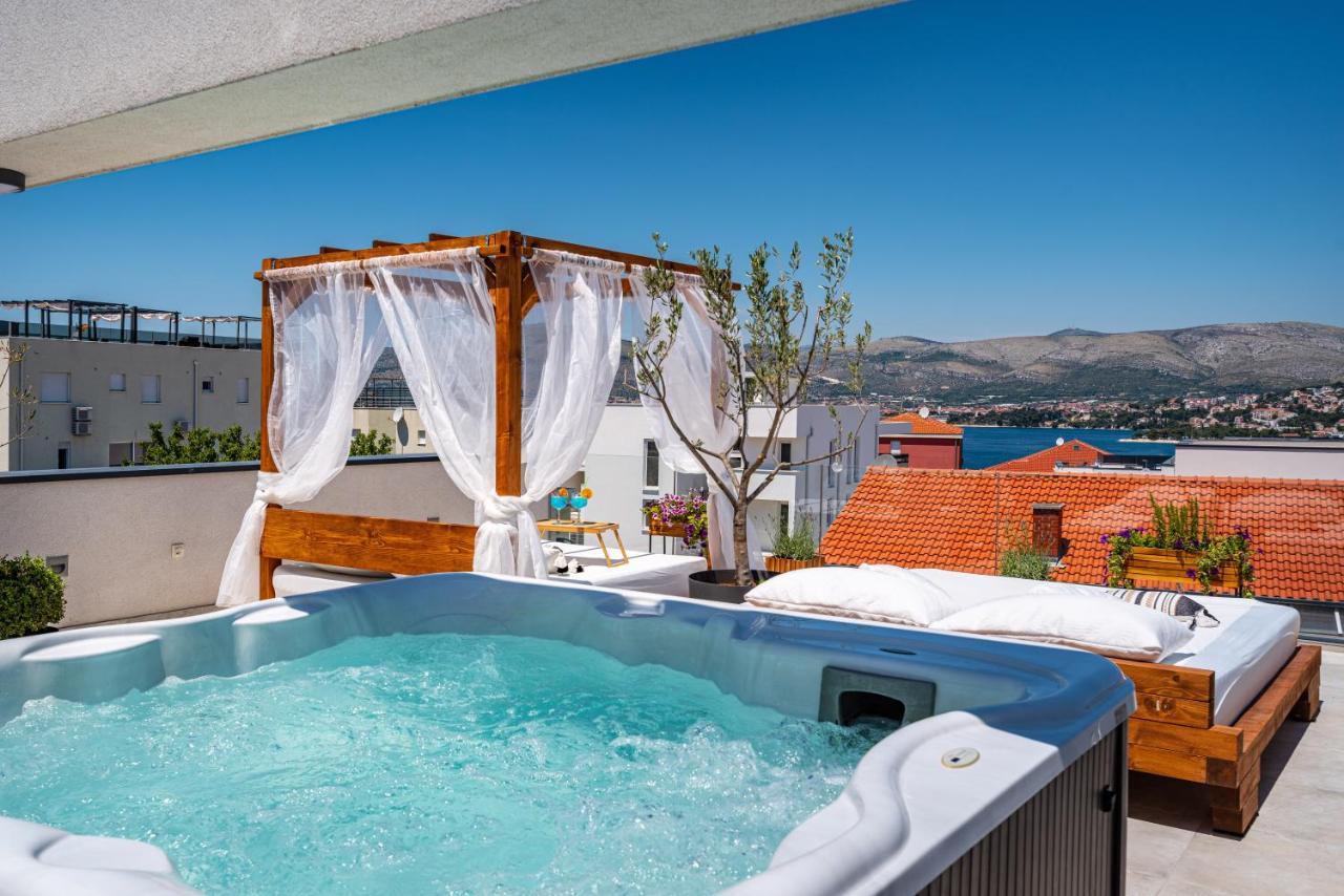 Rooftop Spa Apartment Trogir Bagian luar foto