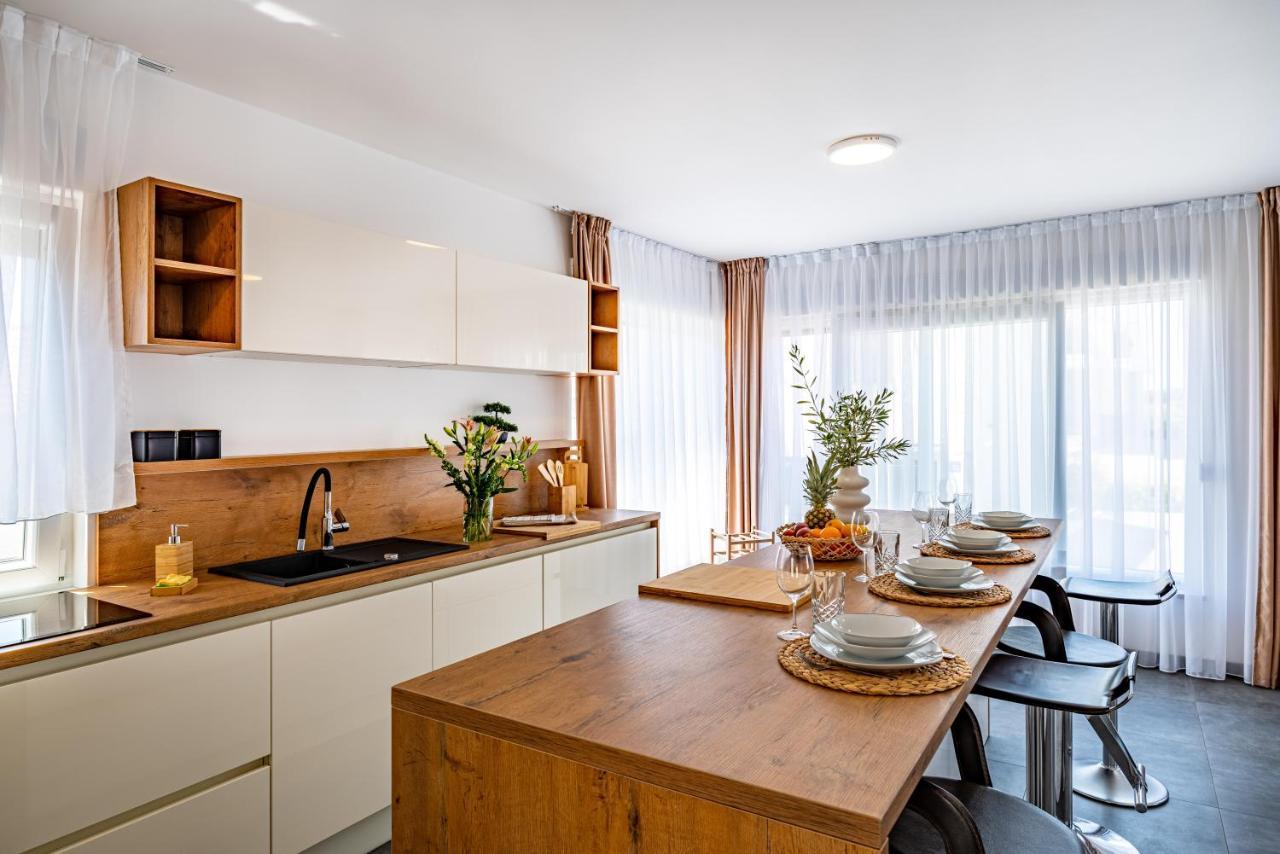 Rooftop Spa Apartment Trogir Bagian luar foto